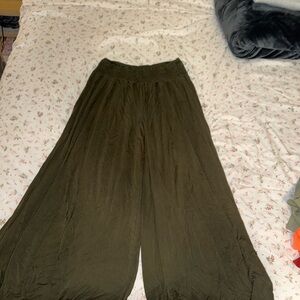 Earthbound Green pants